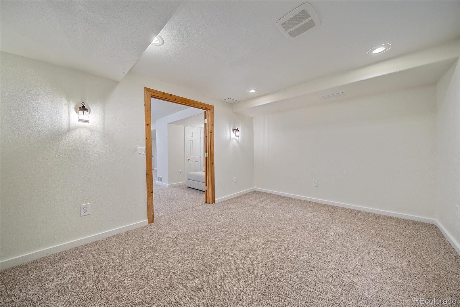 MLS Image #25 for 10441  beech street,littleton, Colorado