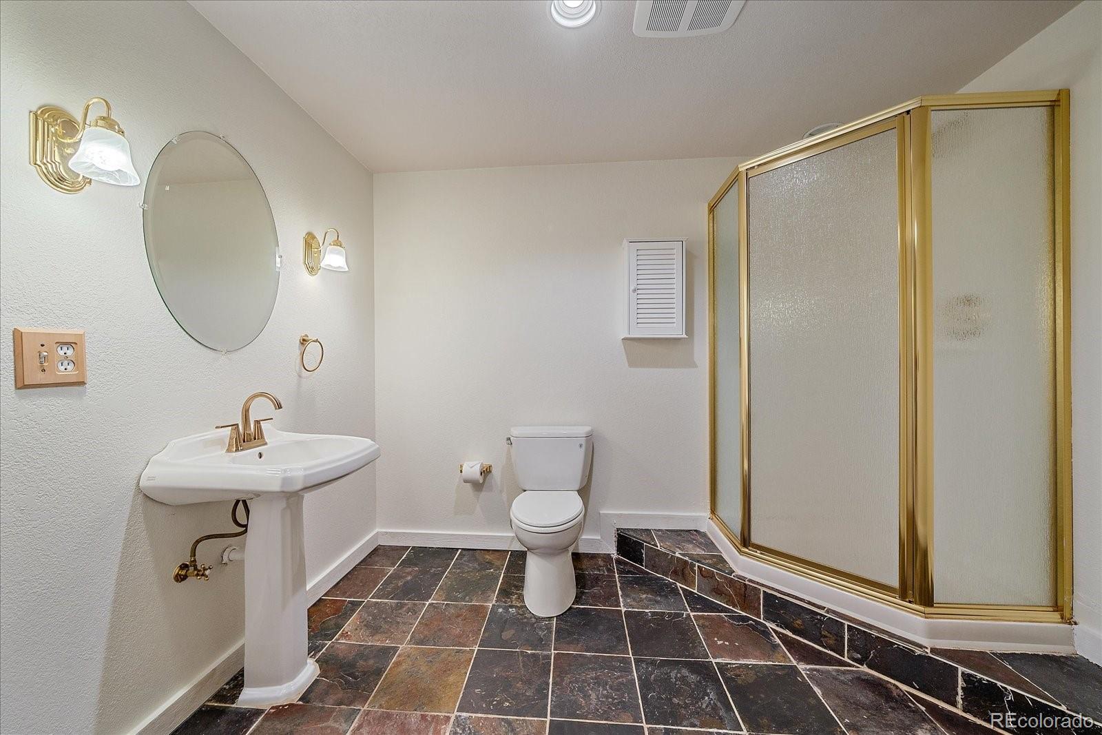 MLS Image #26 for 10441  beech street,littleton, Colorado