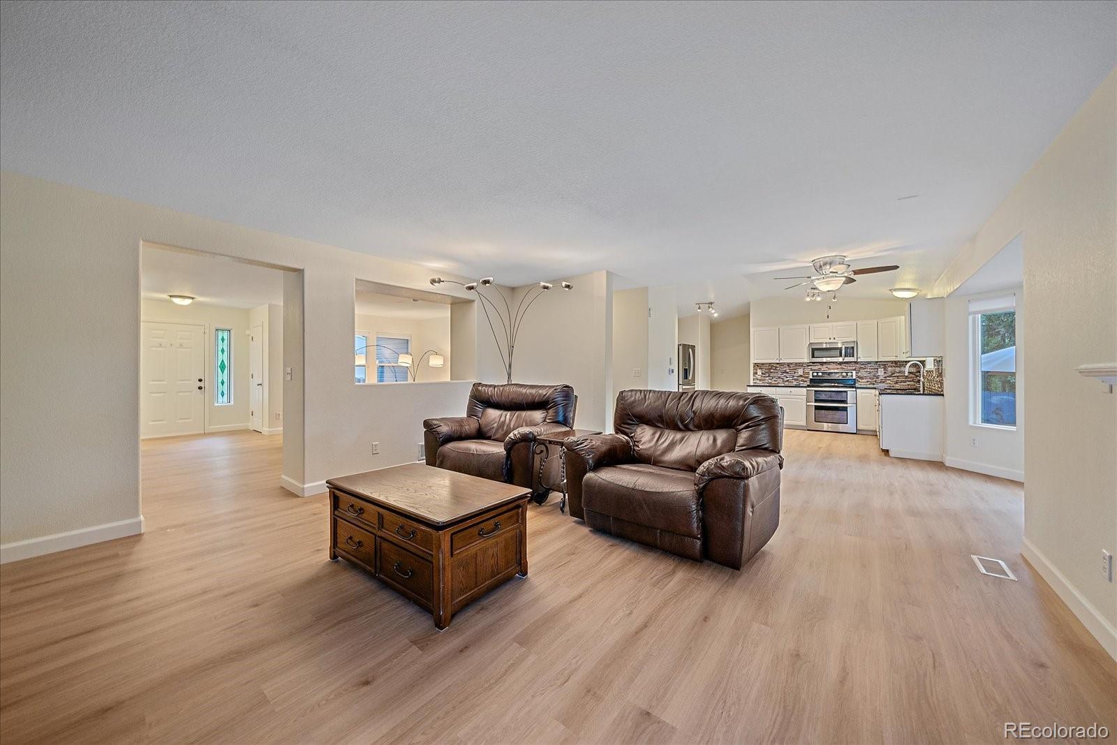 MLS Image #5 for 10441  beech street,littleton, Colorado