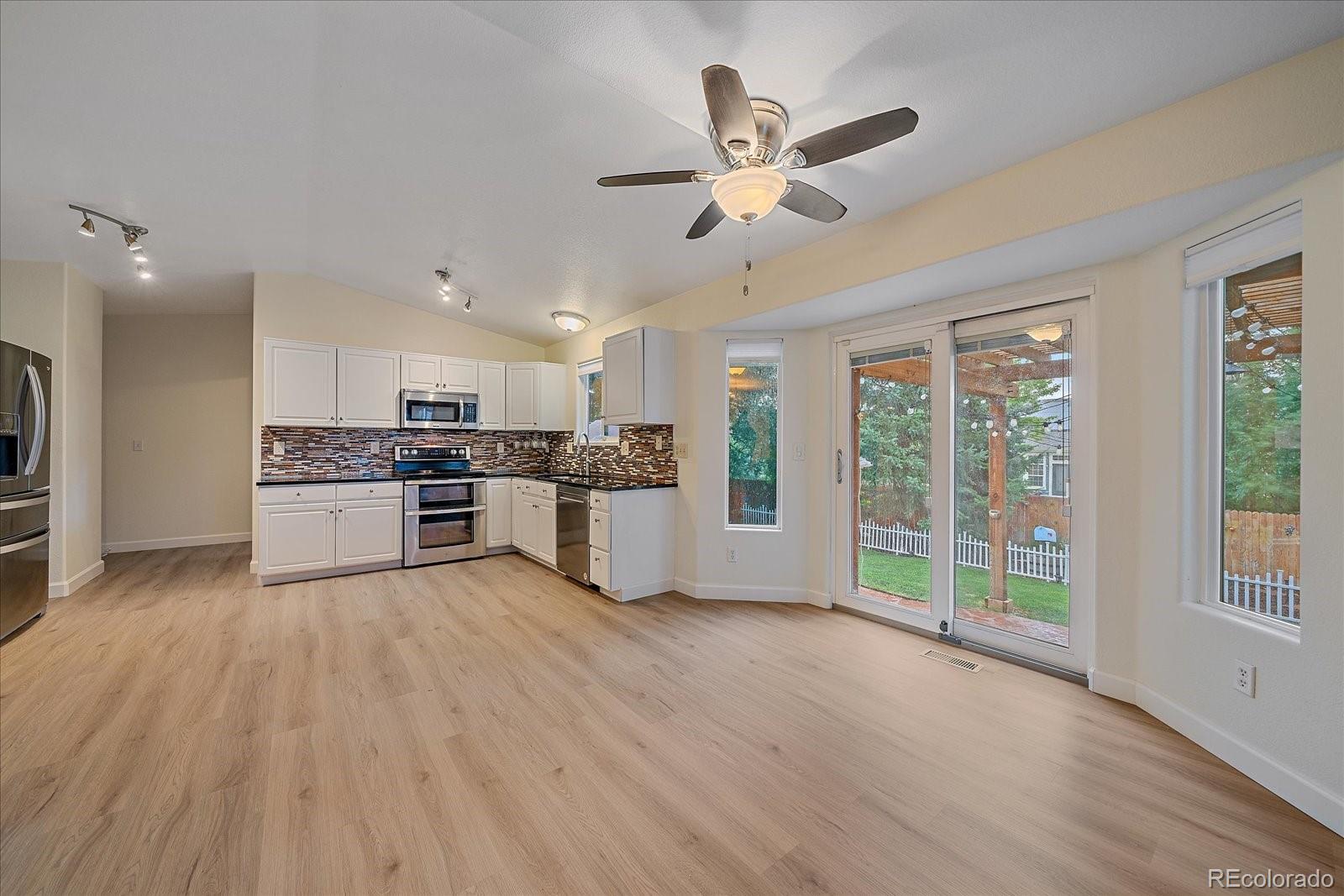 MLS Image #8 for 10441  beech street,littleton, Colorado