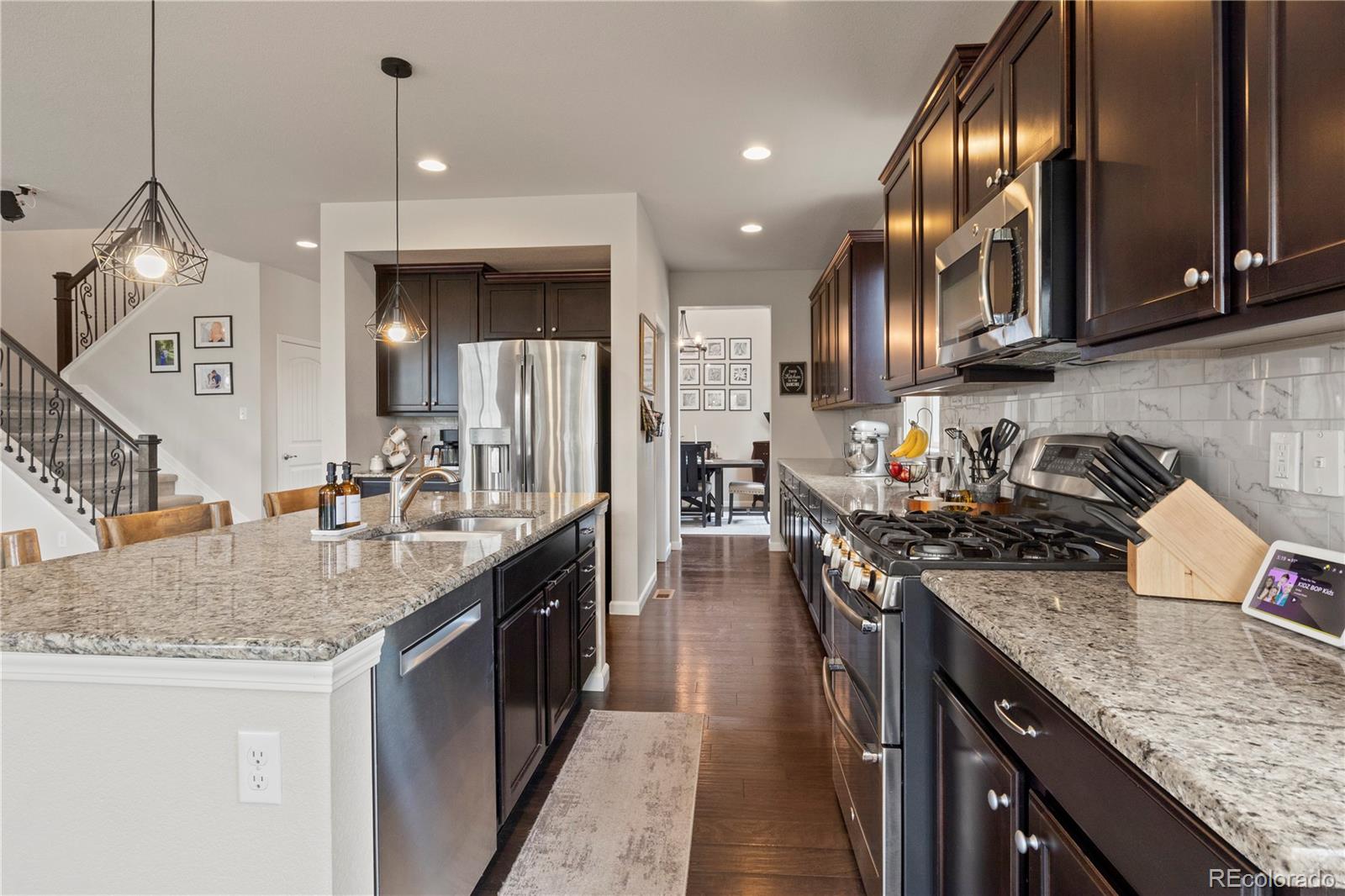 MLS Image #10 for 26889 e irish place,aurora, Colorado