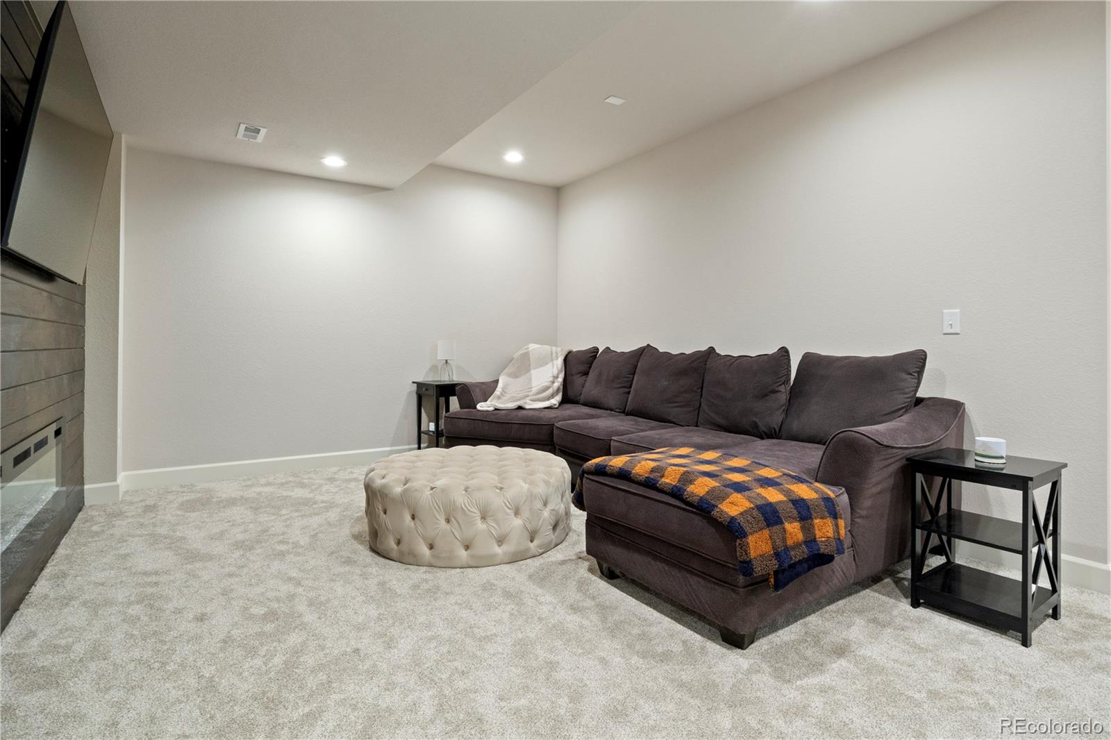 MLS Image #34 for 26889 e irish place,aurora, Colorado