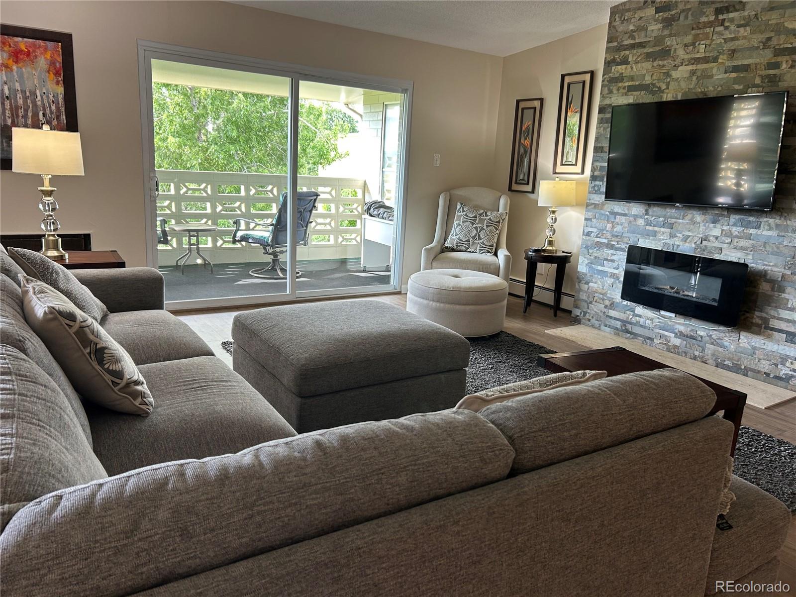 MLS Image #14 for 9180 e center avenue,denver, Colorado