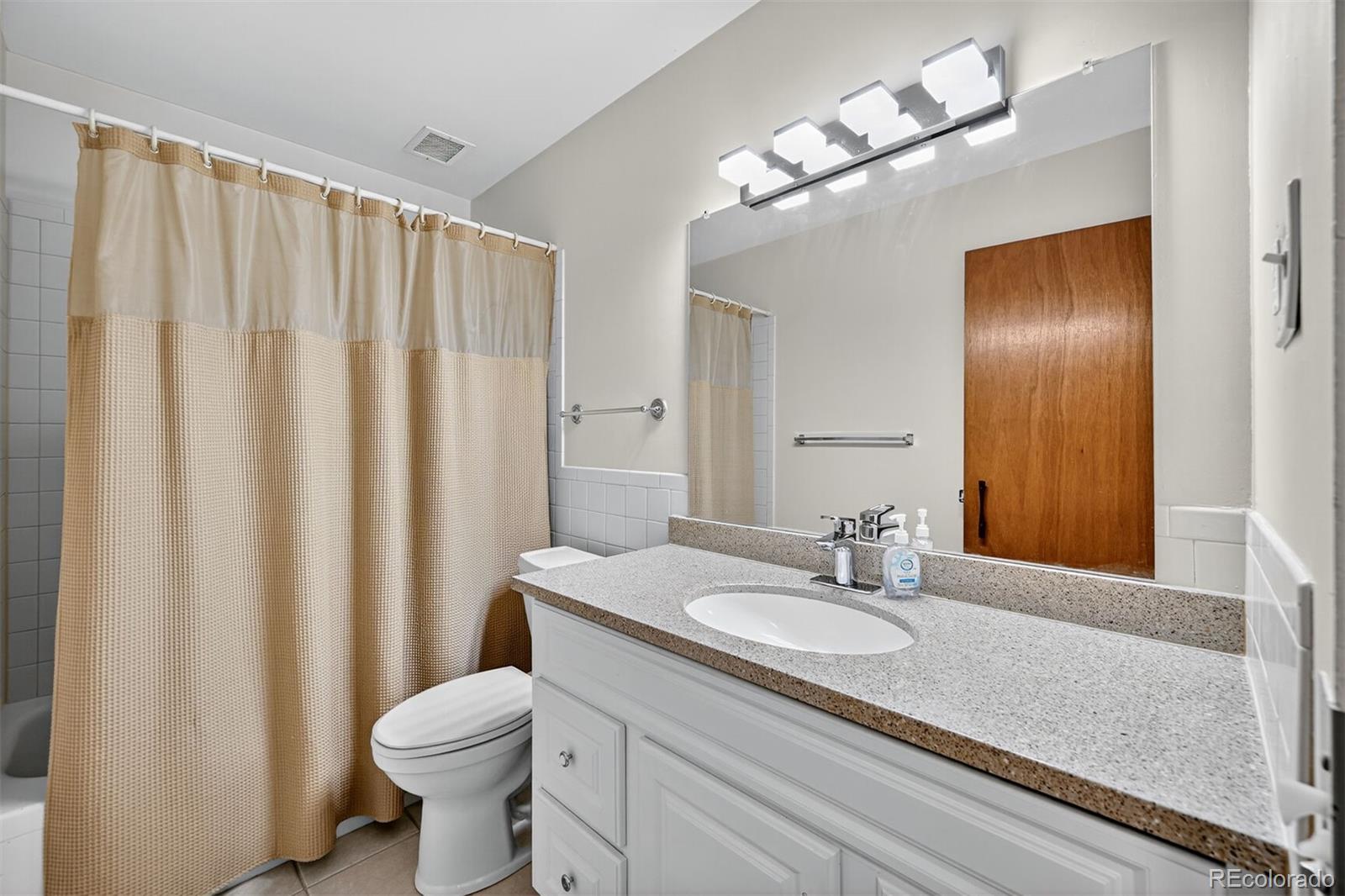 MLS Image #22 for 9180 e center avenue,denver, Colorado