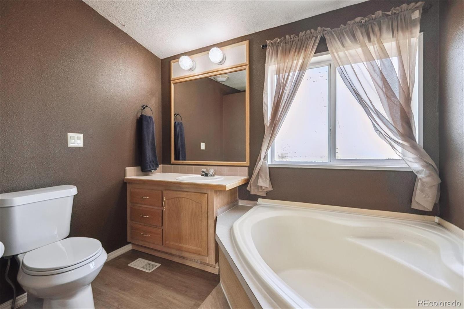MLS Image #14 for 67671 e 48th avenue,byers, Colorado
