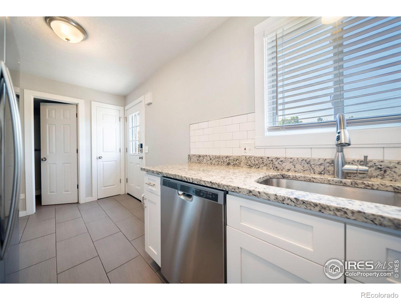 MLS Image #11 for 2700 s holly street,denver, Colorado