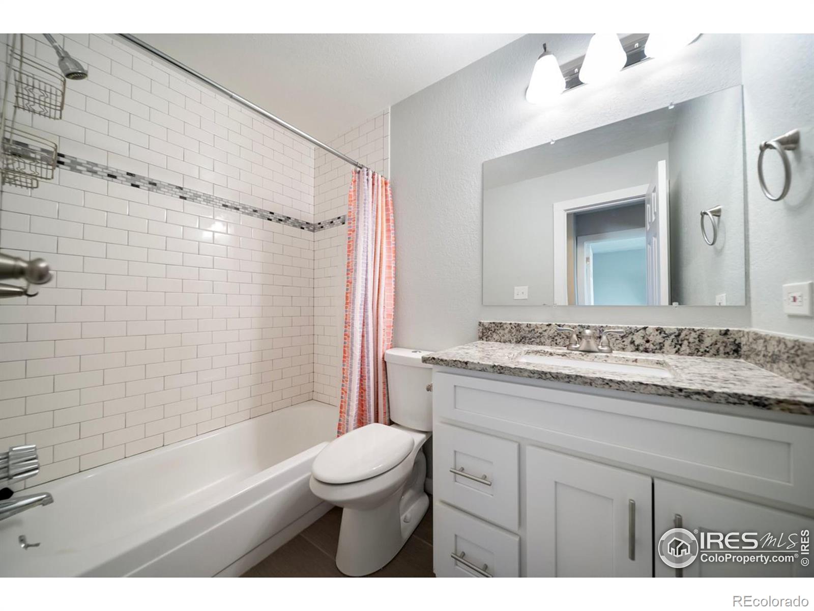 MLS Image #14 for 2700 s holly street,denver, Colorado