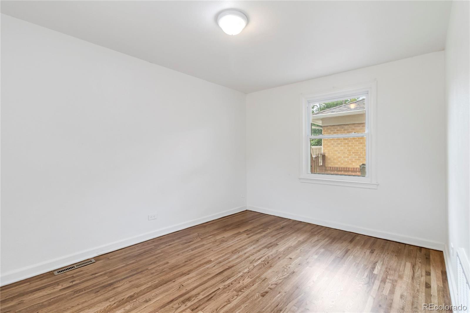 MLS Image #19 for 1970  quebec street,denver, Colorado