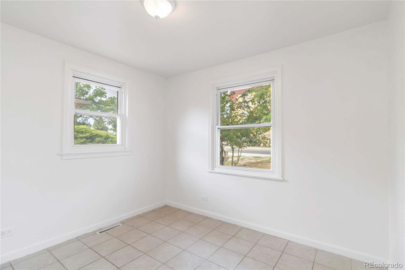 MLS Image #21 for 1970  quebec street,denver, Colorado