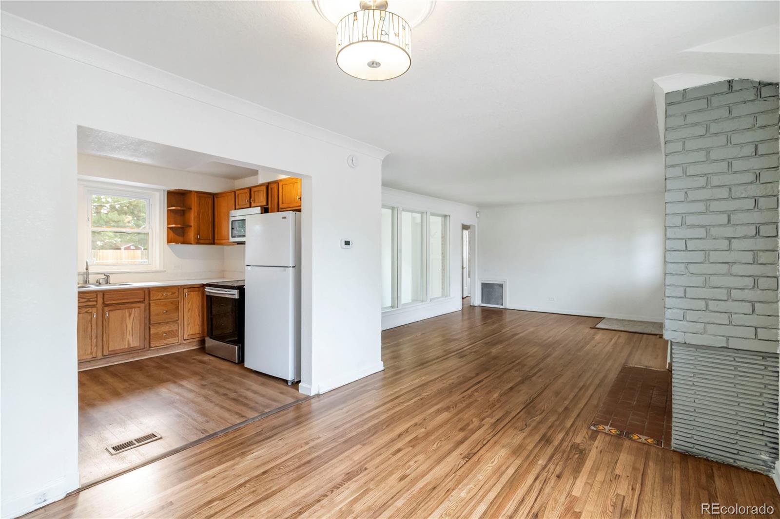 MLS Image #5 for 1970  quebec street,denver, Colorado
