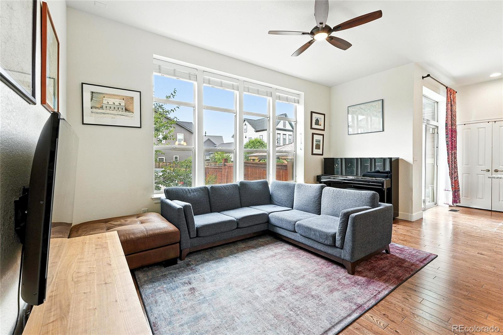 MLS Image #6 for 5207  clinton street,denver, Colorado