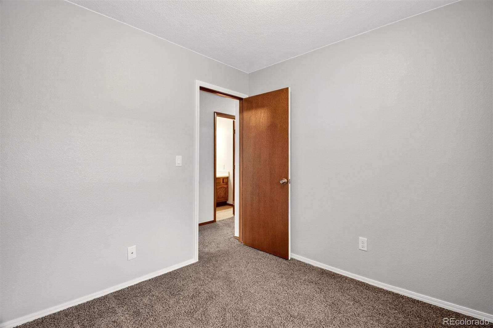 MLS Image #18 for 260  wallace street,colorado springs, Colorado
