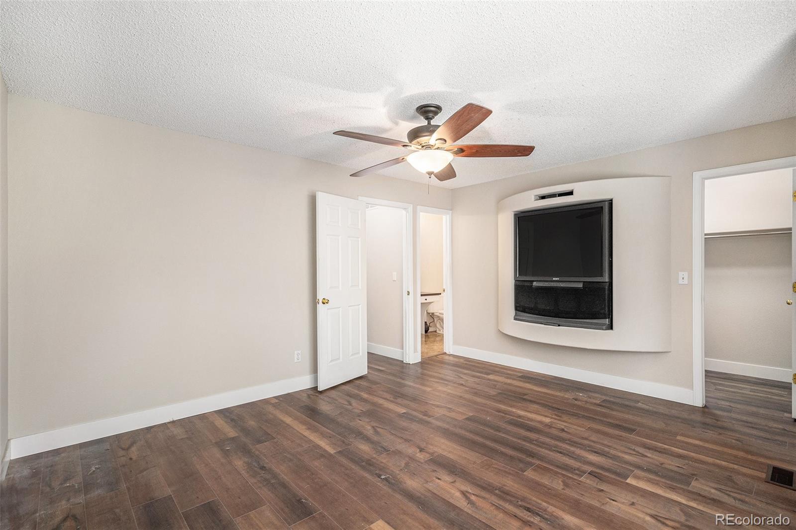 MLS Image #15 for 11318  latigo lane,parker, Colorado