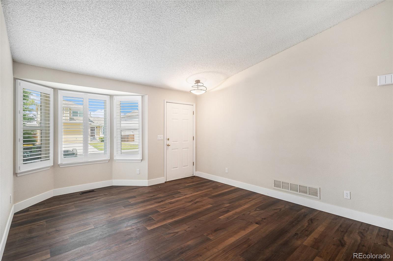 MLS Image #5 for 11318  latigo lane,parker, Colorado