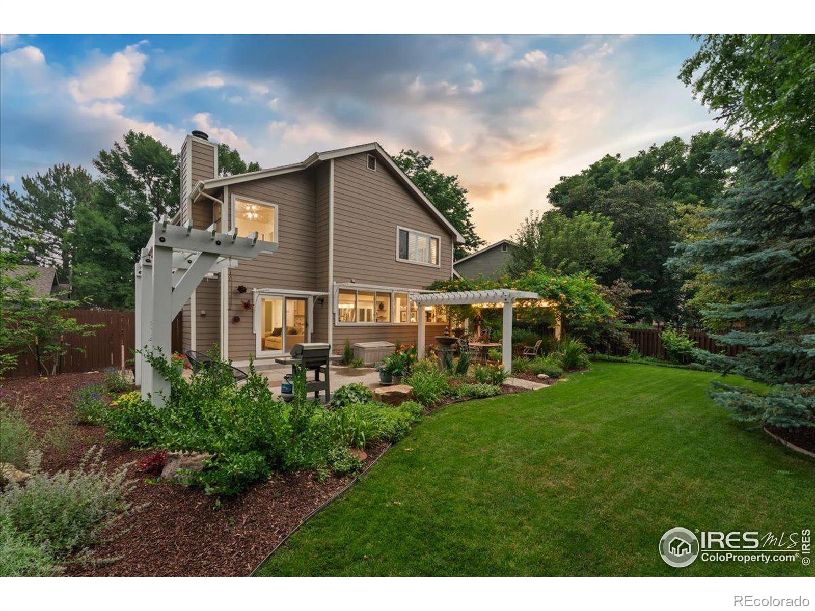 MLS Image #1 for 1500  quail hollow court,fort collins, Colorado