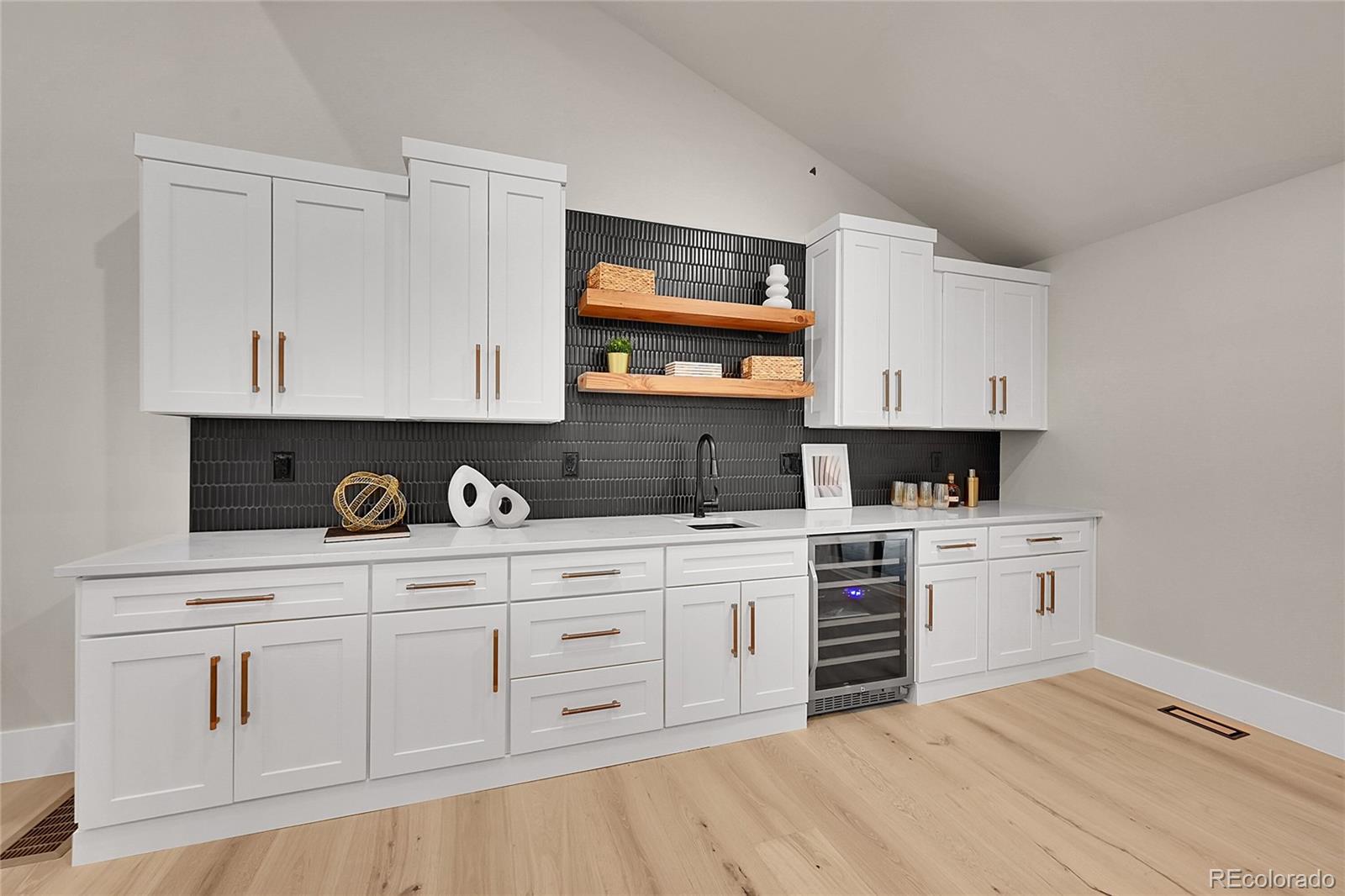 MLS Image #16 for 4  village court,littleton, Colorado