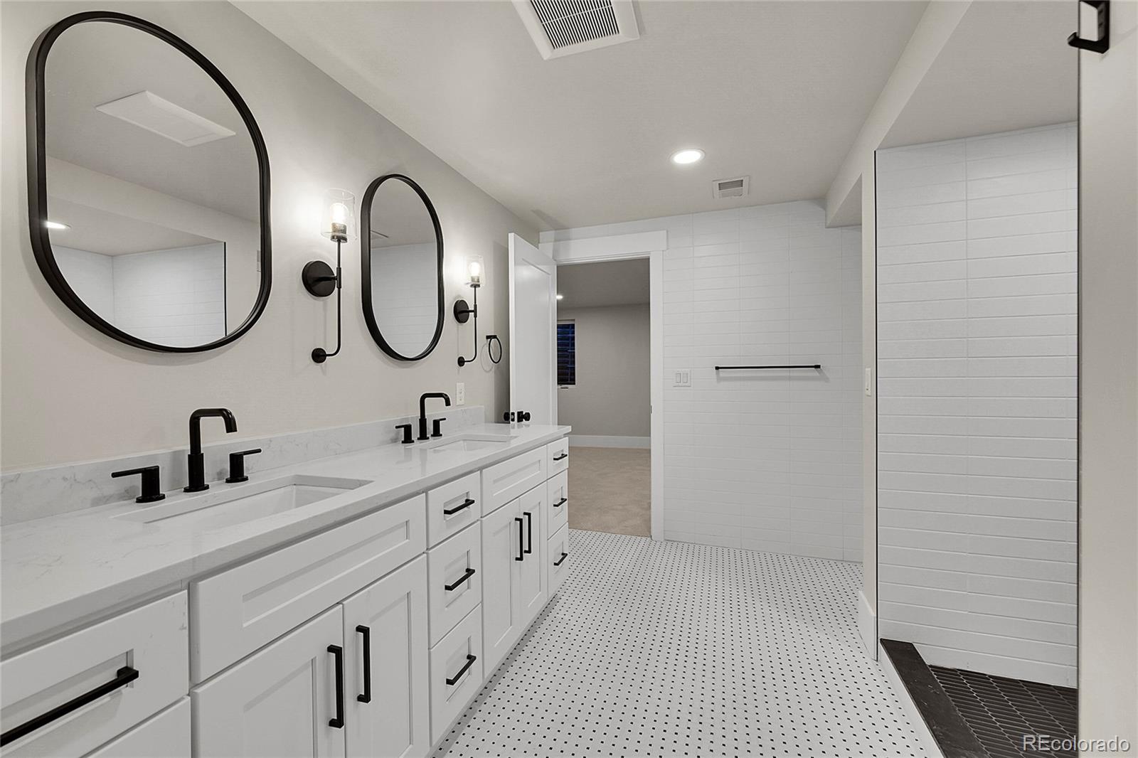 MLS Image #38 for 4  village court,littleton, Colorado