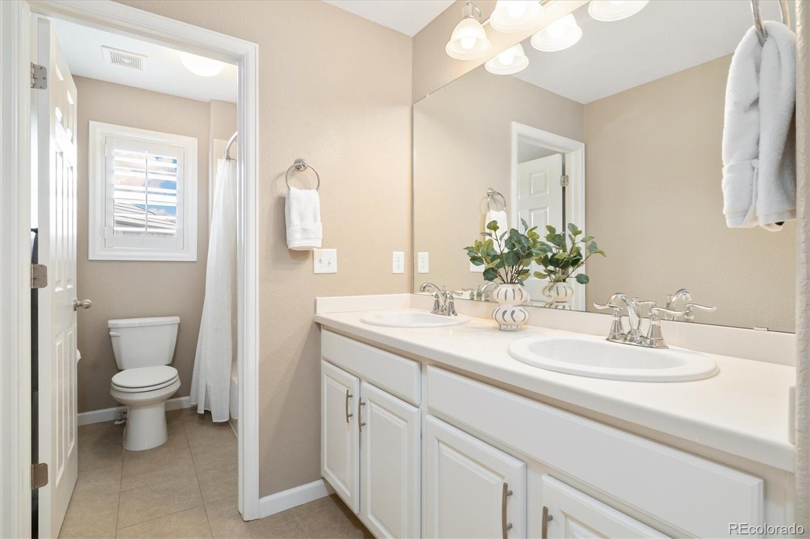 MLS Image #25 for 26535 e links place,aurora, Colorado