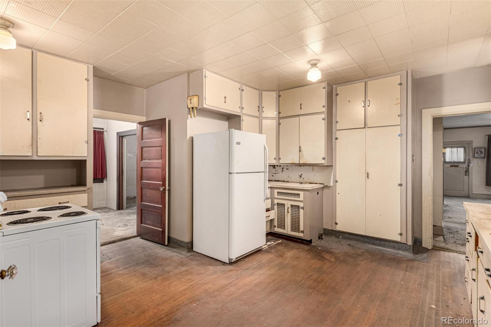 MLS Image #5 for 1273 s clayton street,denver, Colorado