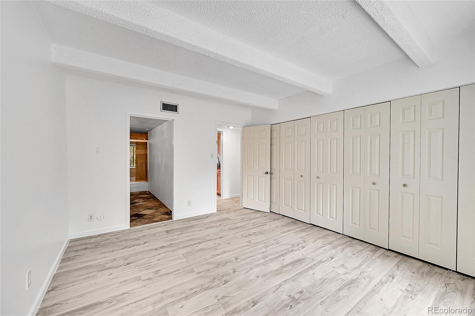 MLS Image #14 for 2525 s dayton way,denver, Colorado