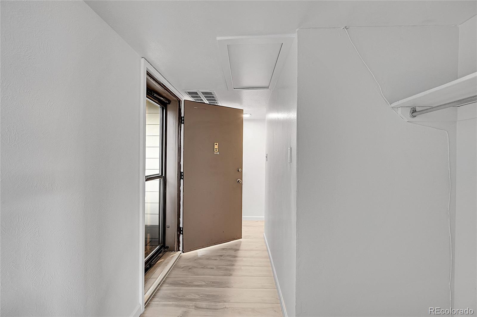MLS Image #4 for 2525 s dayton way,denver, Colorado