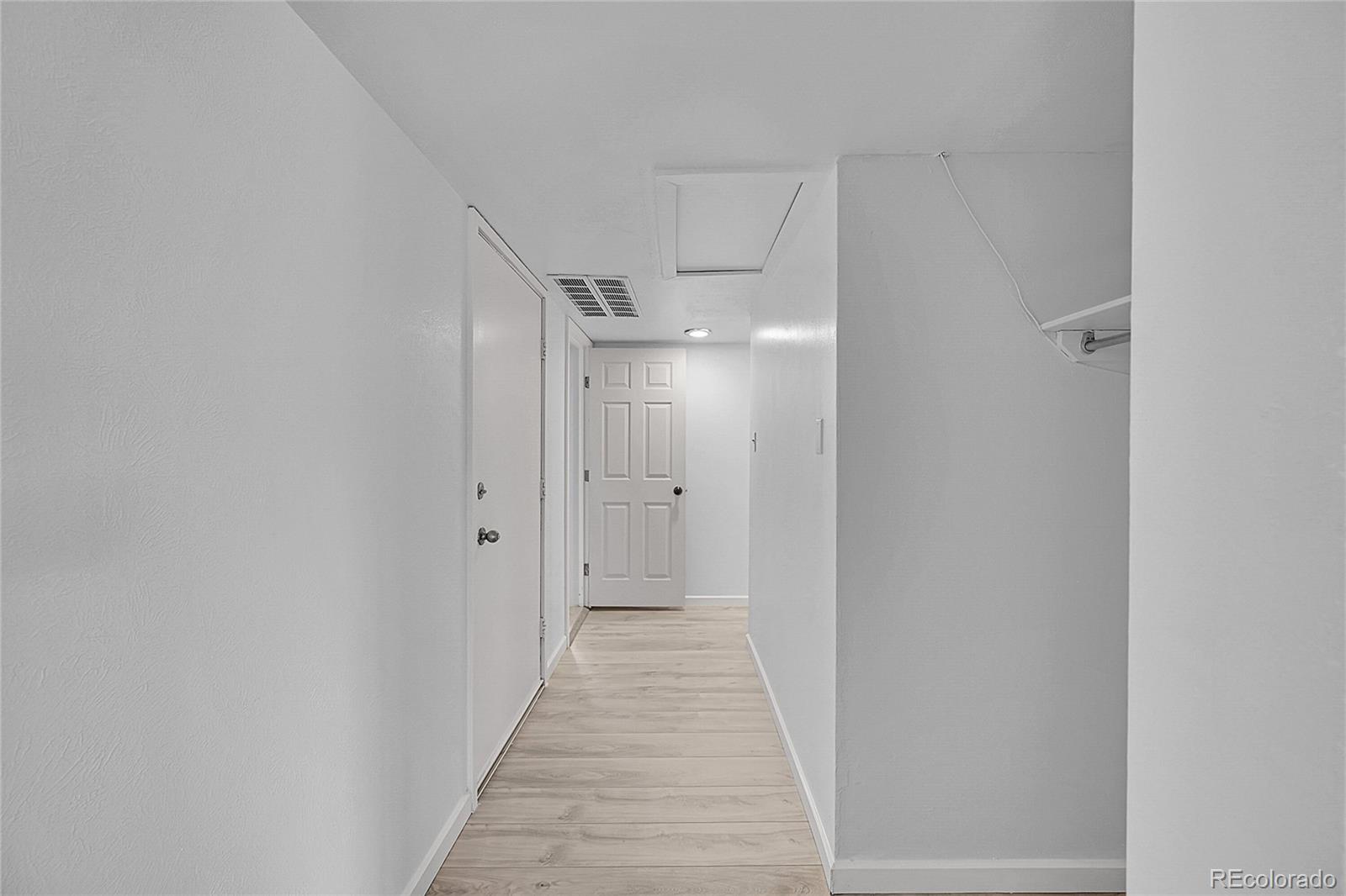 MLS Image #5 for 2525 s dayton way,denver, Colorado