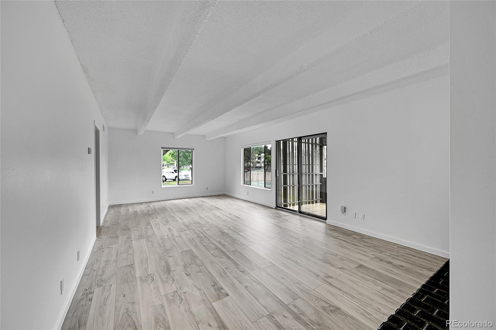 MLS Image #6 for 2525 s dayton way,denver, Colorado