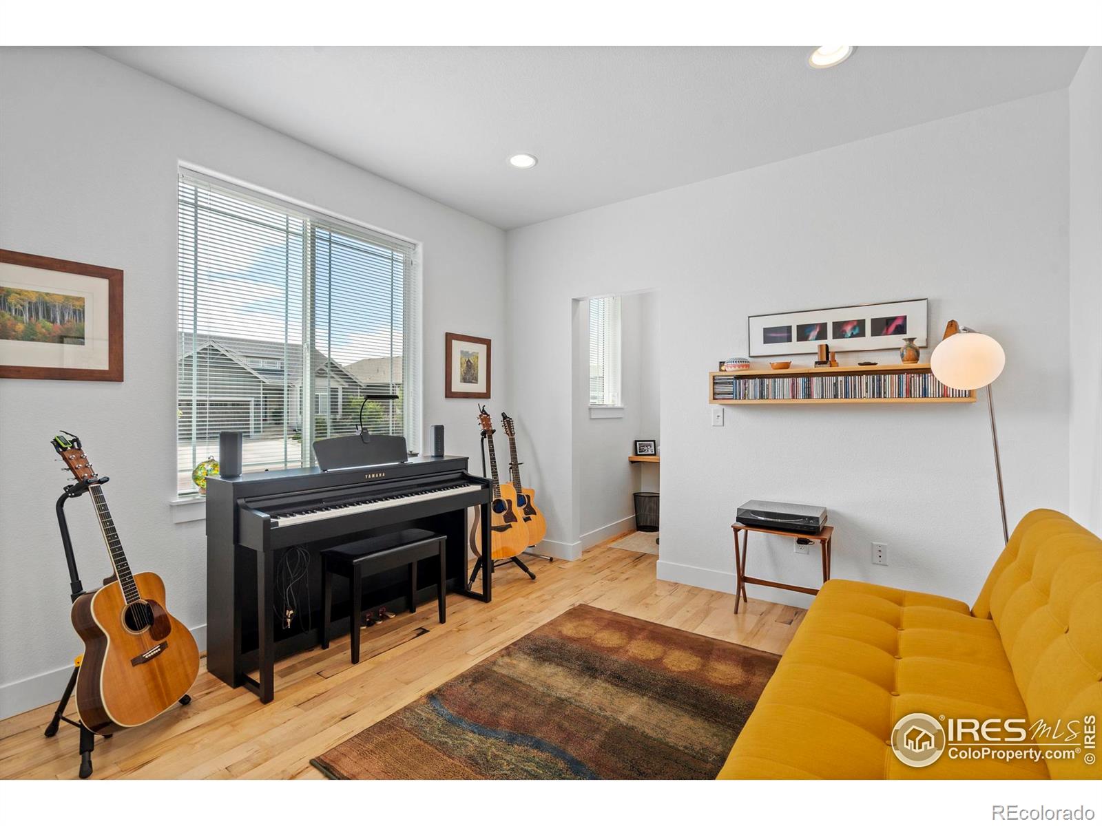 MLS Image #4 for 602 e michigan avenue,berthoud, Colorado