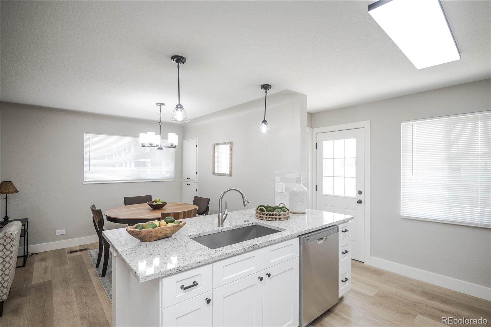MLS Image #7 for 3690  leyden street,denver, Colorado