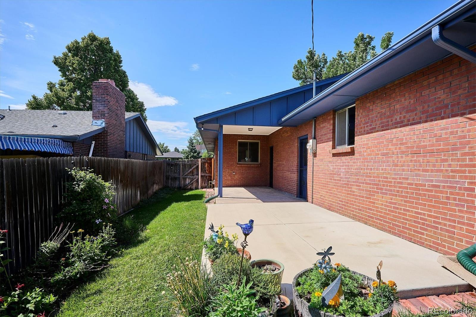 MLS Image #29 for 1692 s ivanhoe street,denver, Colorado