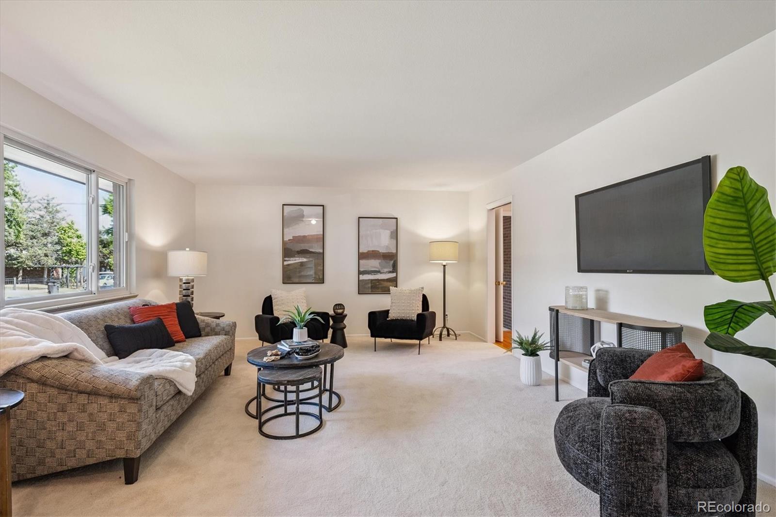 MLS Image #4 for 1692 s ivanhoe street,denver, Colorado