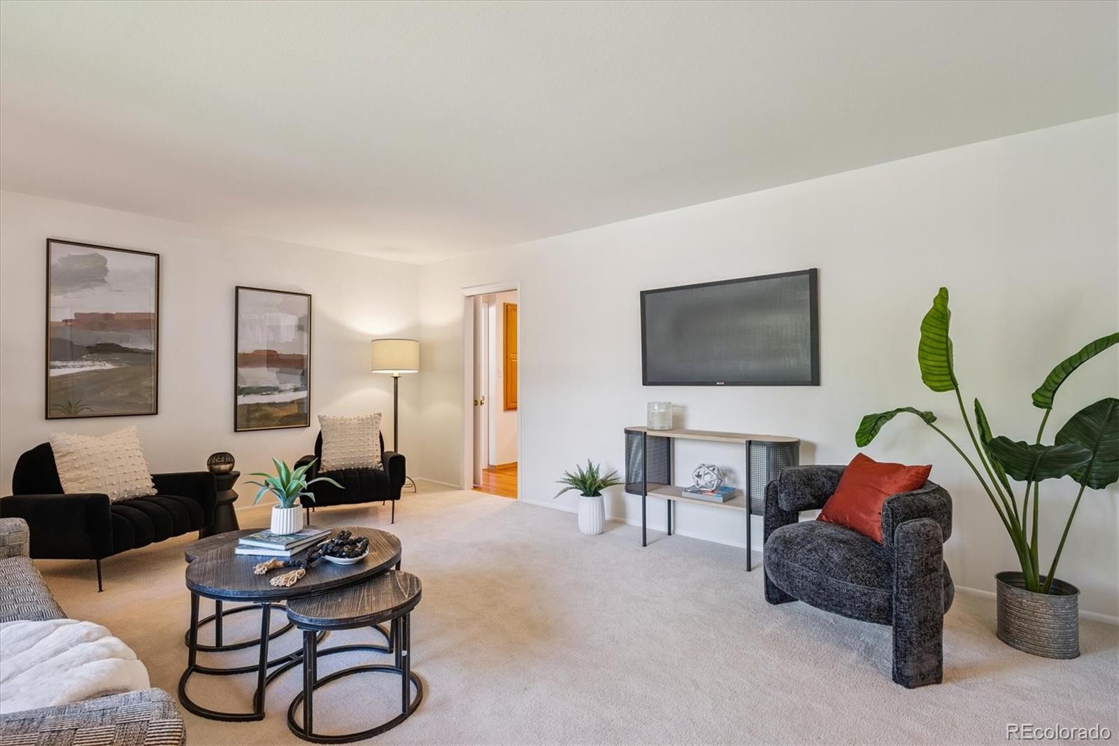 MLS Image #5 for 1692 s ivanhoe street,denver, Colorado