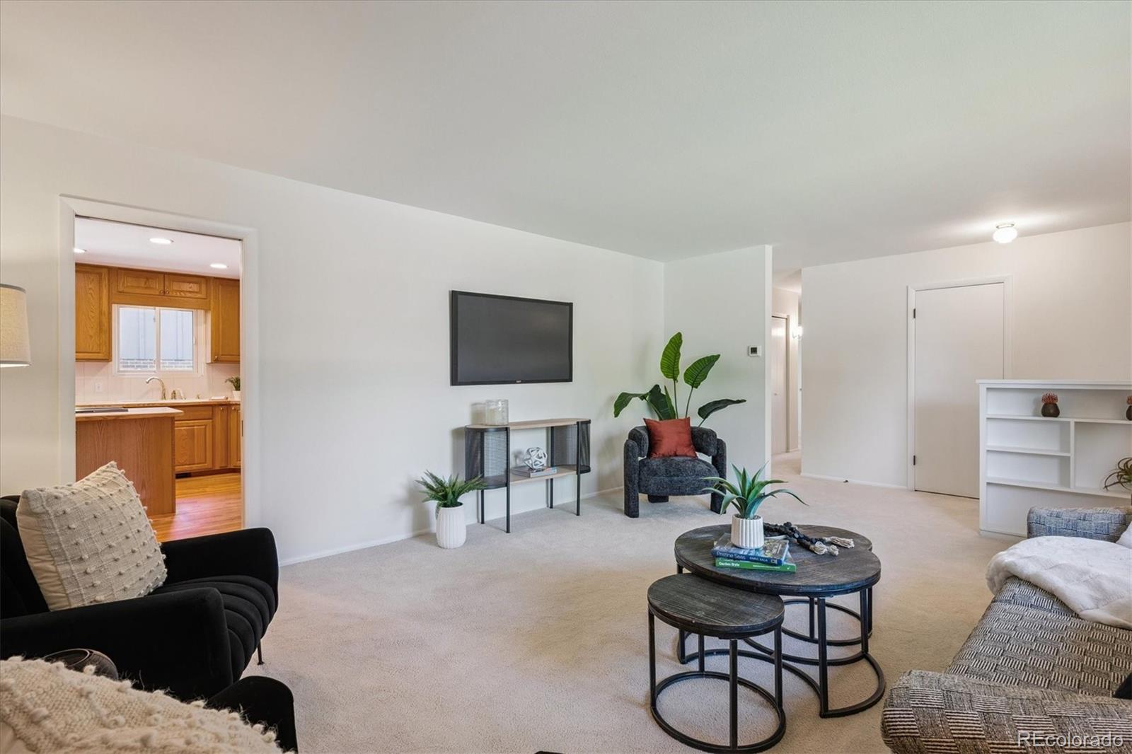 MLS Image #7 for 1692 s ivanhoe street,denver, Colorado