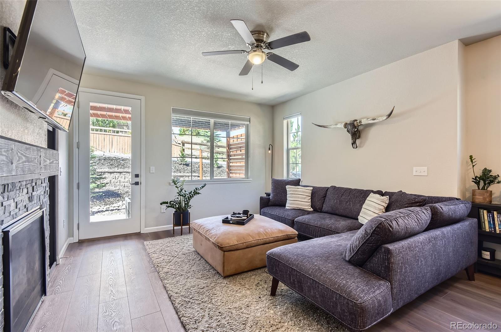 MLS Image #4 for 3323  youngheart way,castle rock, Colorado