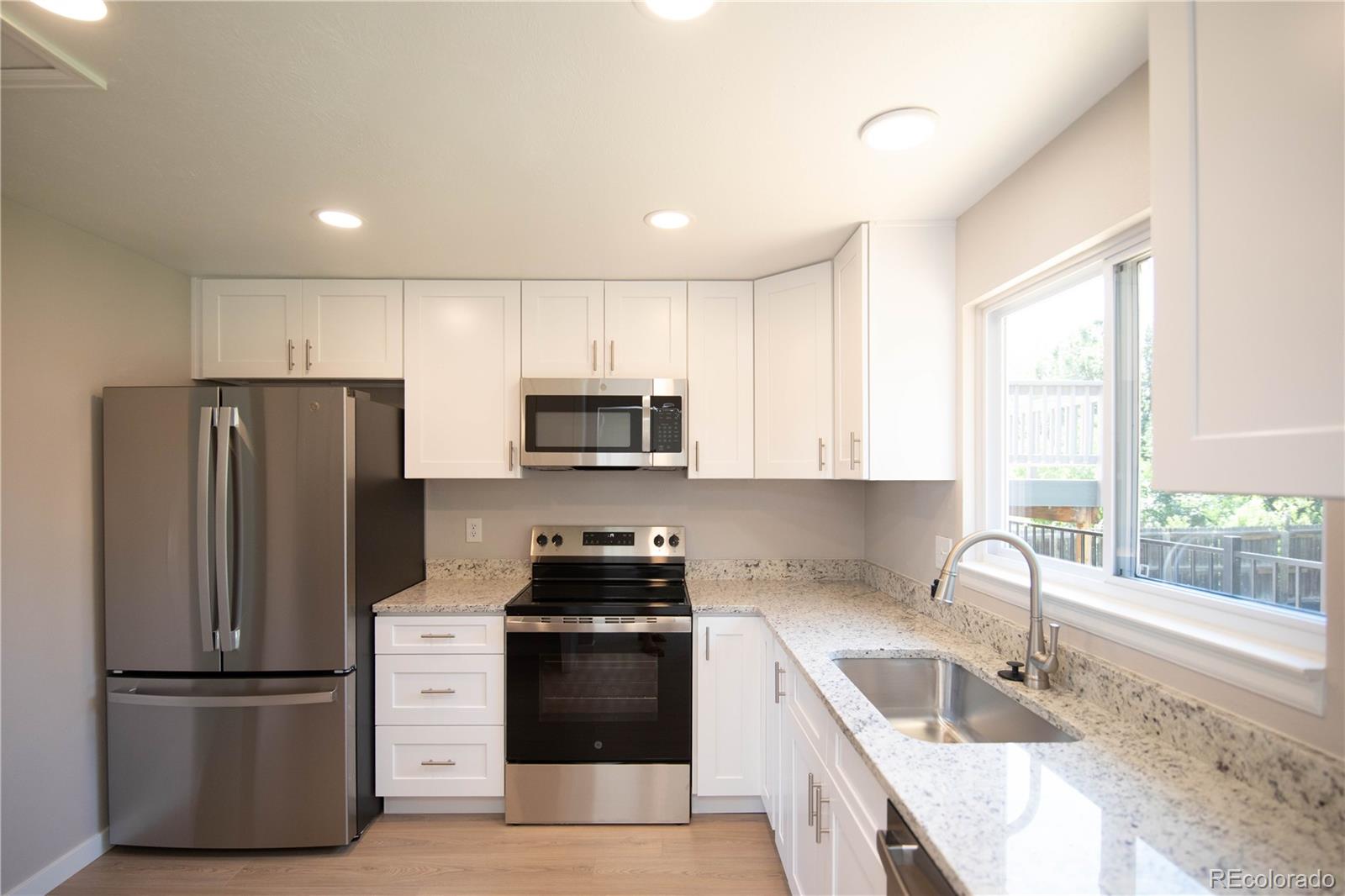 MLS Image #13 for 14590 e florida avenue,aurora, Colorado