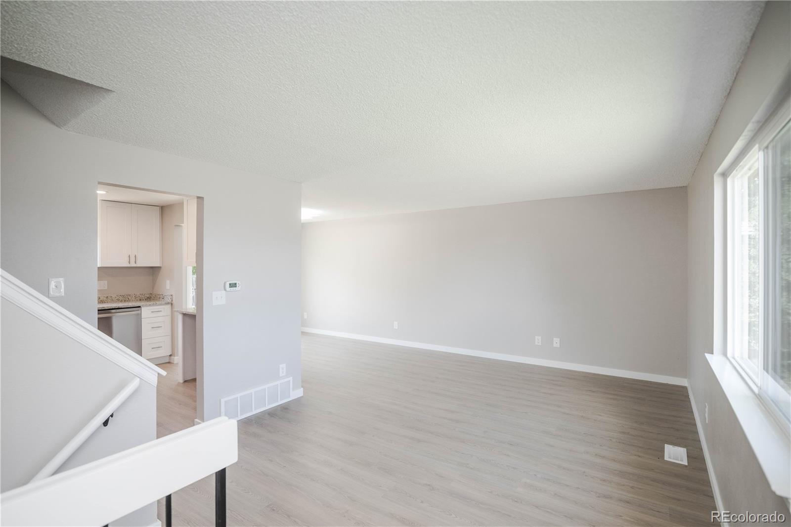 MLS Image #5 for 14590 e florida avenue,aurora, Colorado