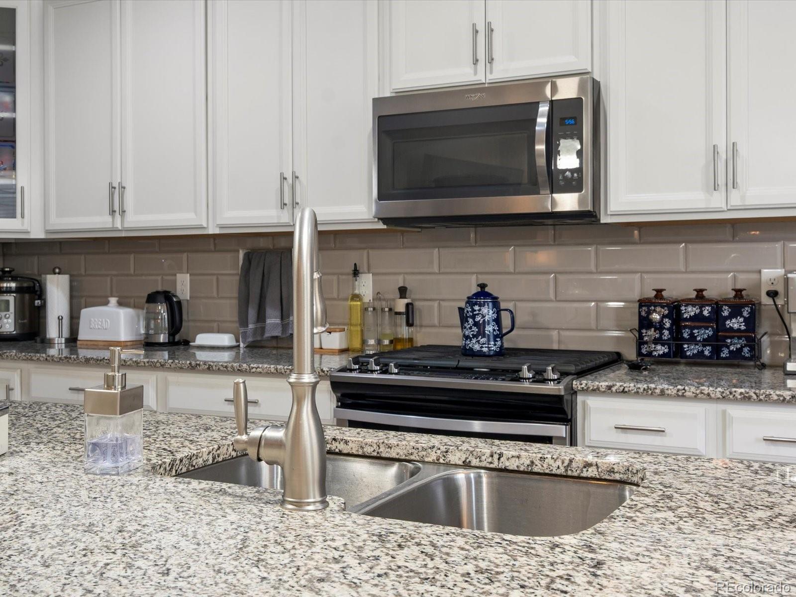 MLS Image #14 for 3616 s lisbon court,aurora, Colorado