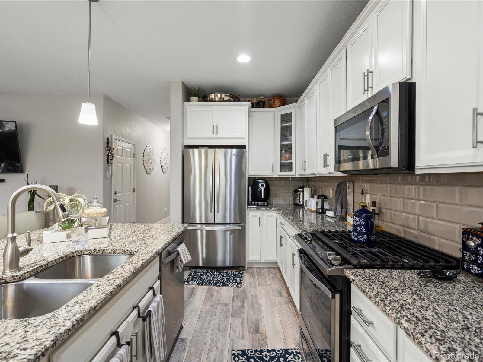 MLS Image #7 for 3616 s lisbon court,aurora, Colorado