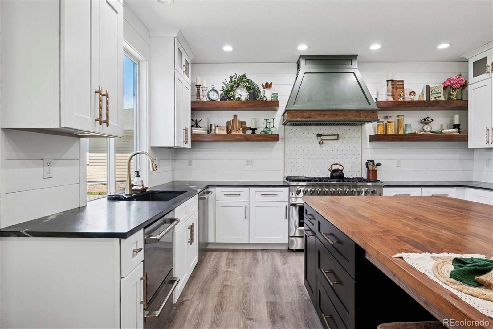 MLS Image #12 for 5171  craftsman drive,parker, Colorado