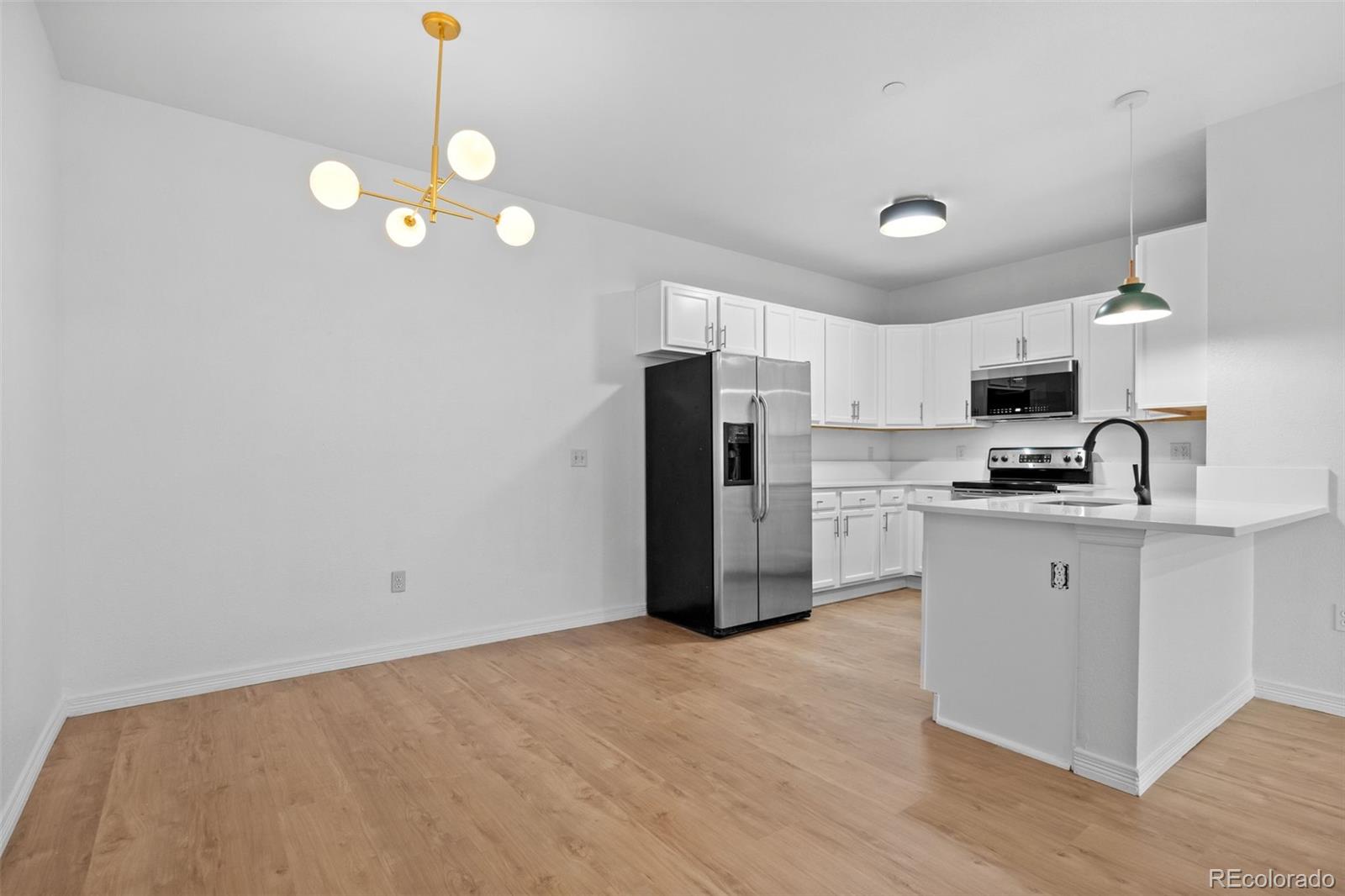 MLS Image #10 for 7222 s blackhawk street,englewood, Colorado