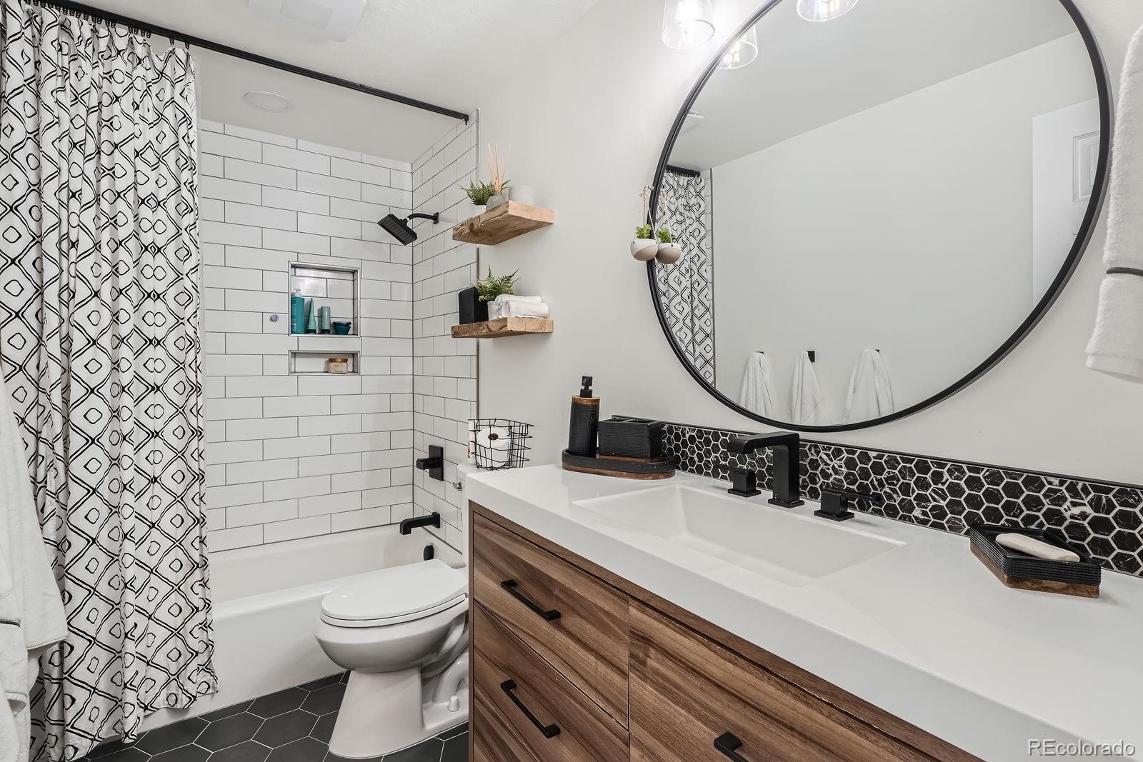 MLS Image #19 for 5623 s jamaica way,englewood, Colorado