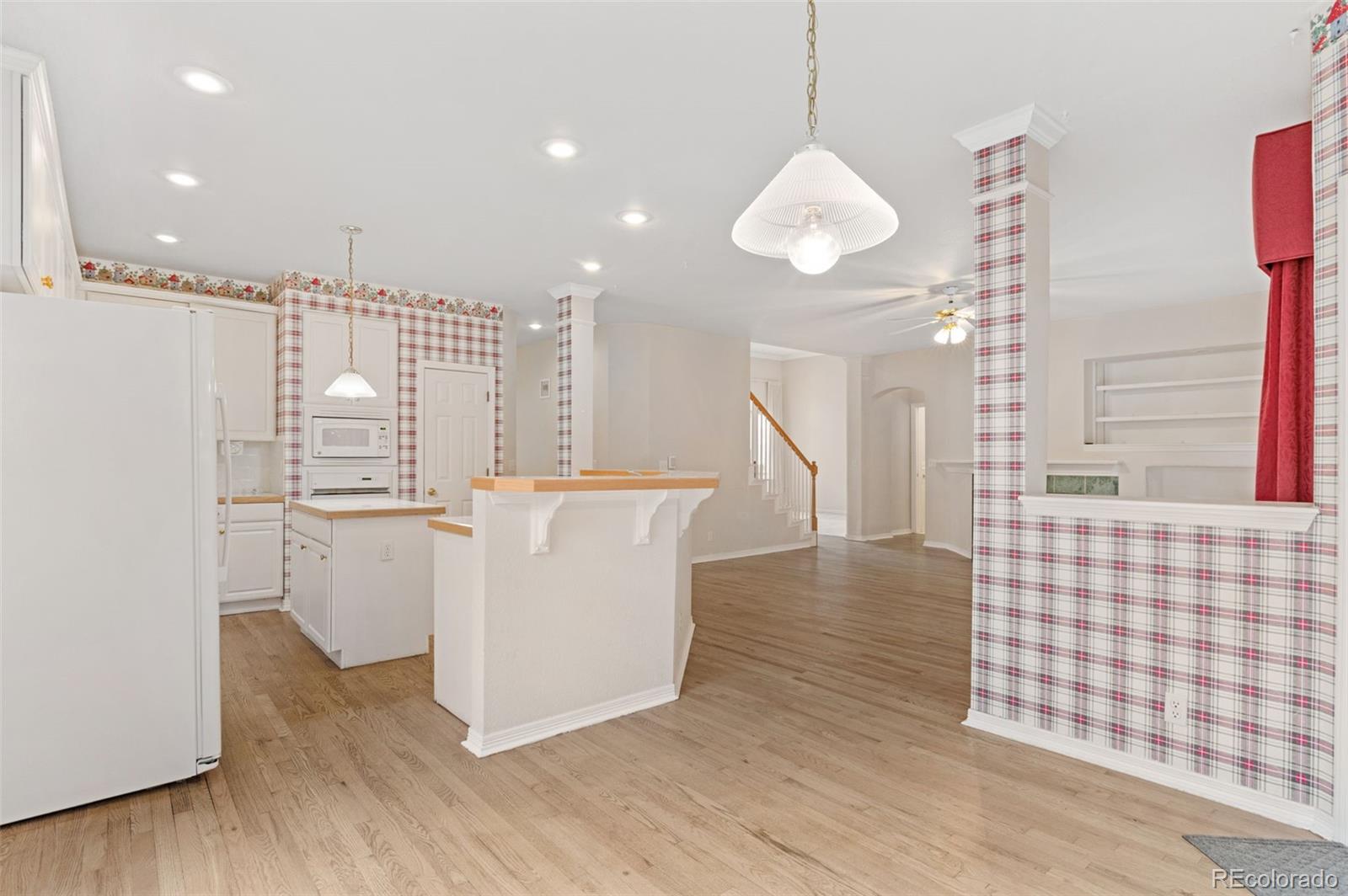 MLS Image #11 for 276  sylvestor place,highlands ranch, Colorado