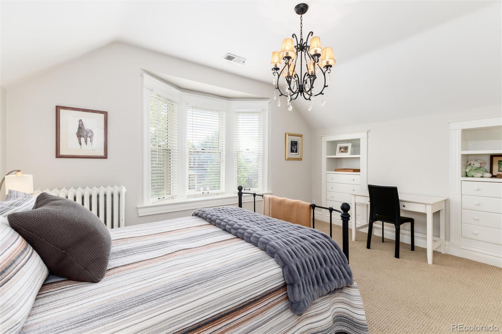 MLS Image #11 for 441 n pearl street,denver, Colorado