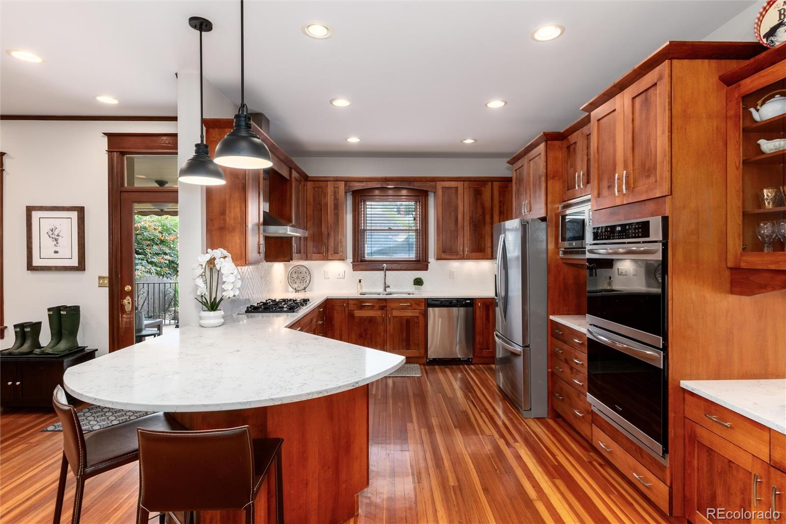 MLS Image #32 for 441 n pearl street,denver, Colorado