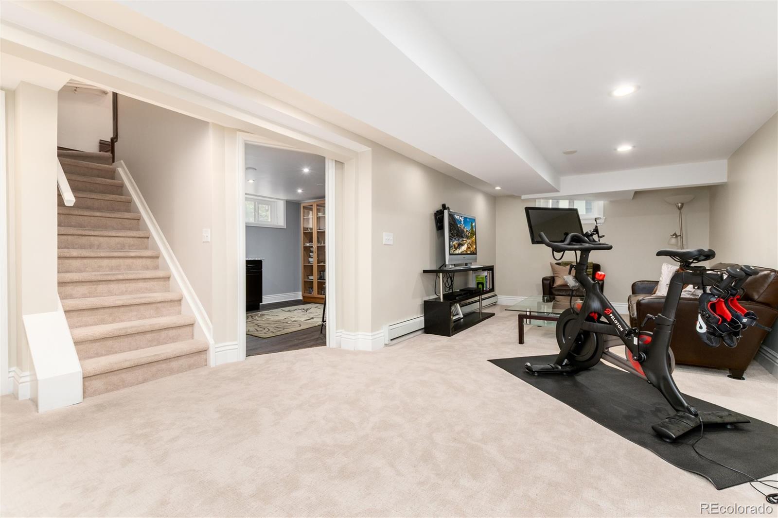 MLS Image #40 for 441 n pearl street,denver, Colorado