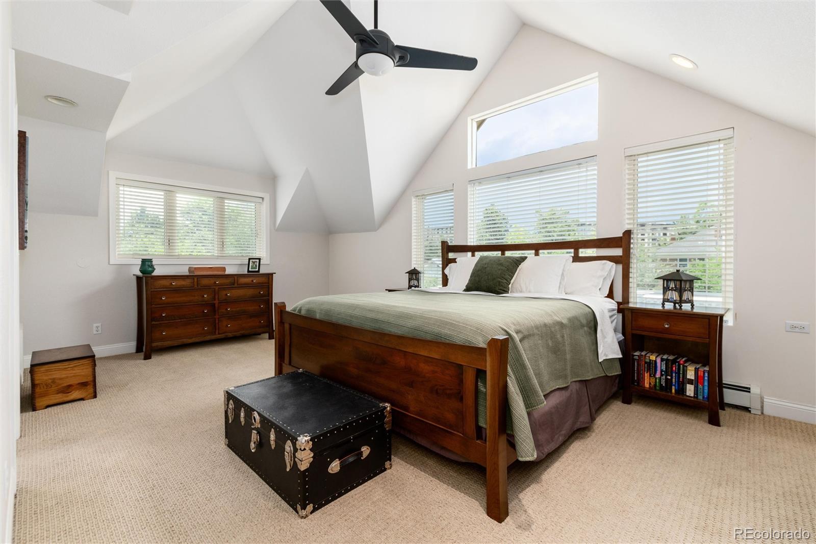 MLS Image #9 for 441 n pearl street,denver, Colorado