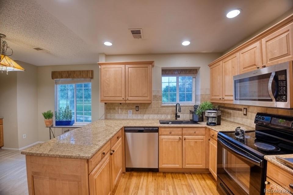 MLS Image #3 for 3914 s dillon way,aurora, Colorado
