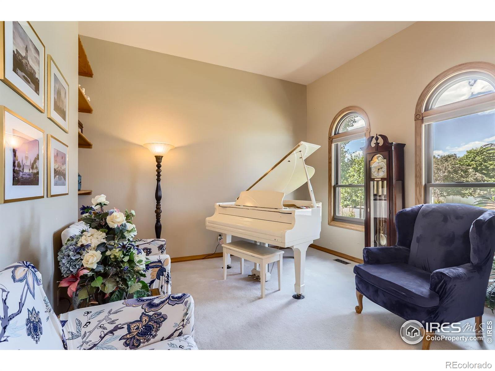 MLS Image #3 for 640  valley view road,loveland, Colorado