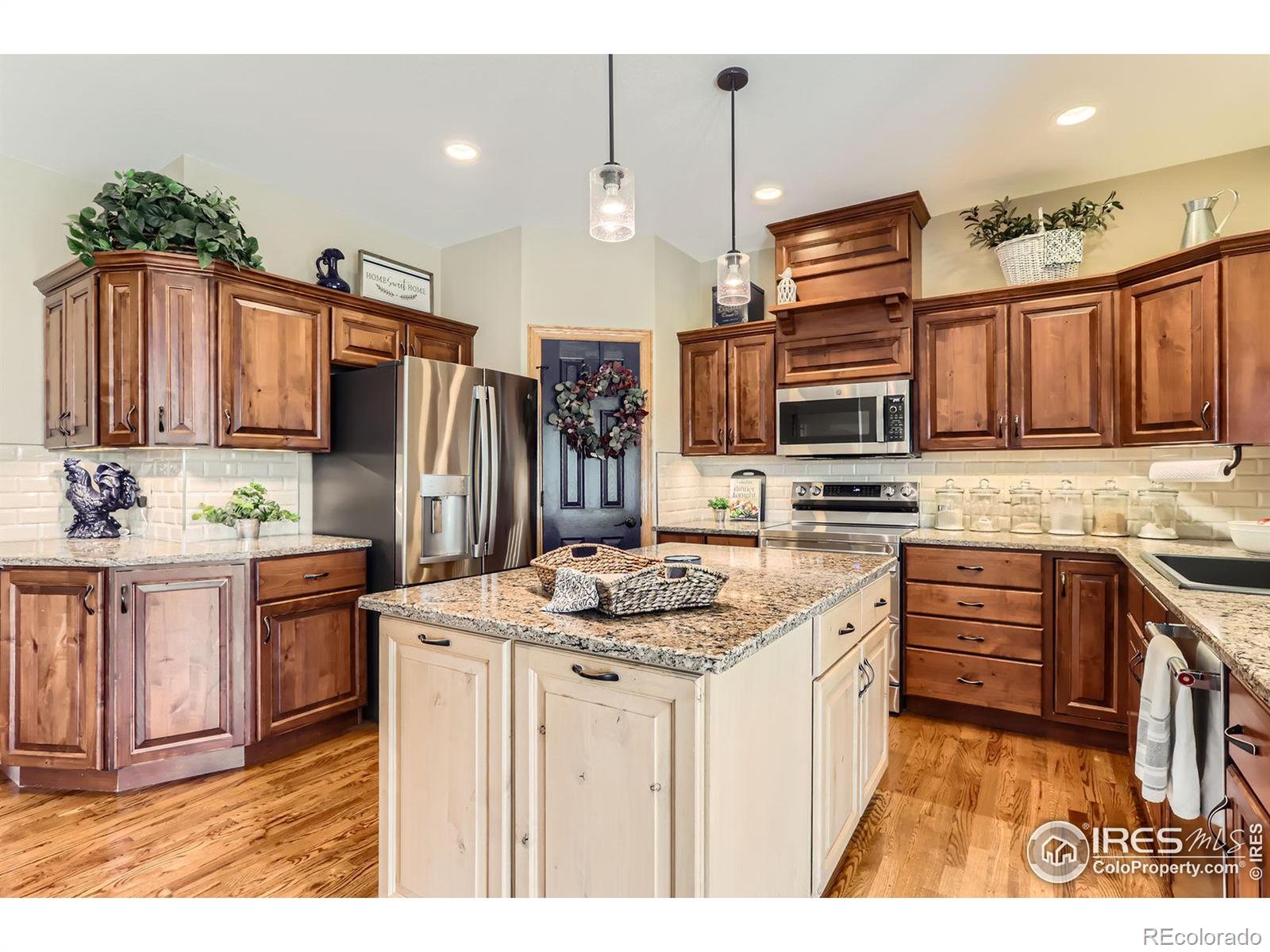 MLS Image #8 for 640  valley view road,loveland, Colorado