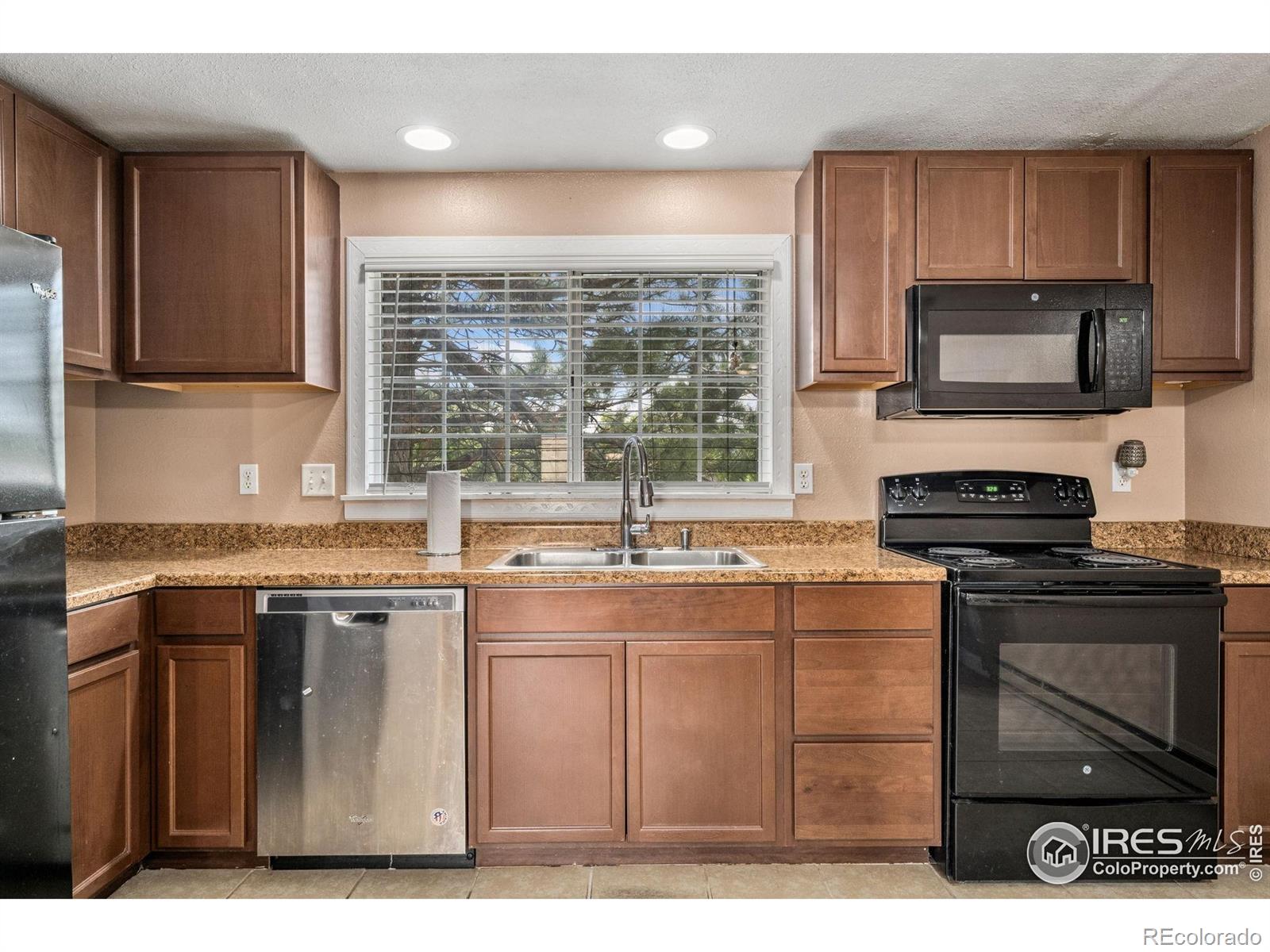 MLS Image #18 for 132 w 47th place,loveland, Colorado
